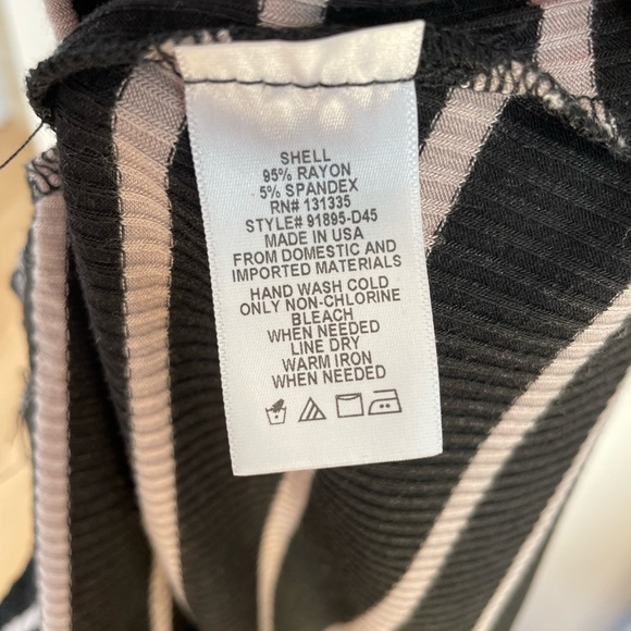 Socialite dress - Picture 6 of 6